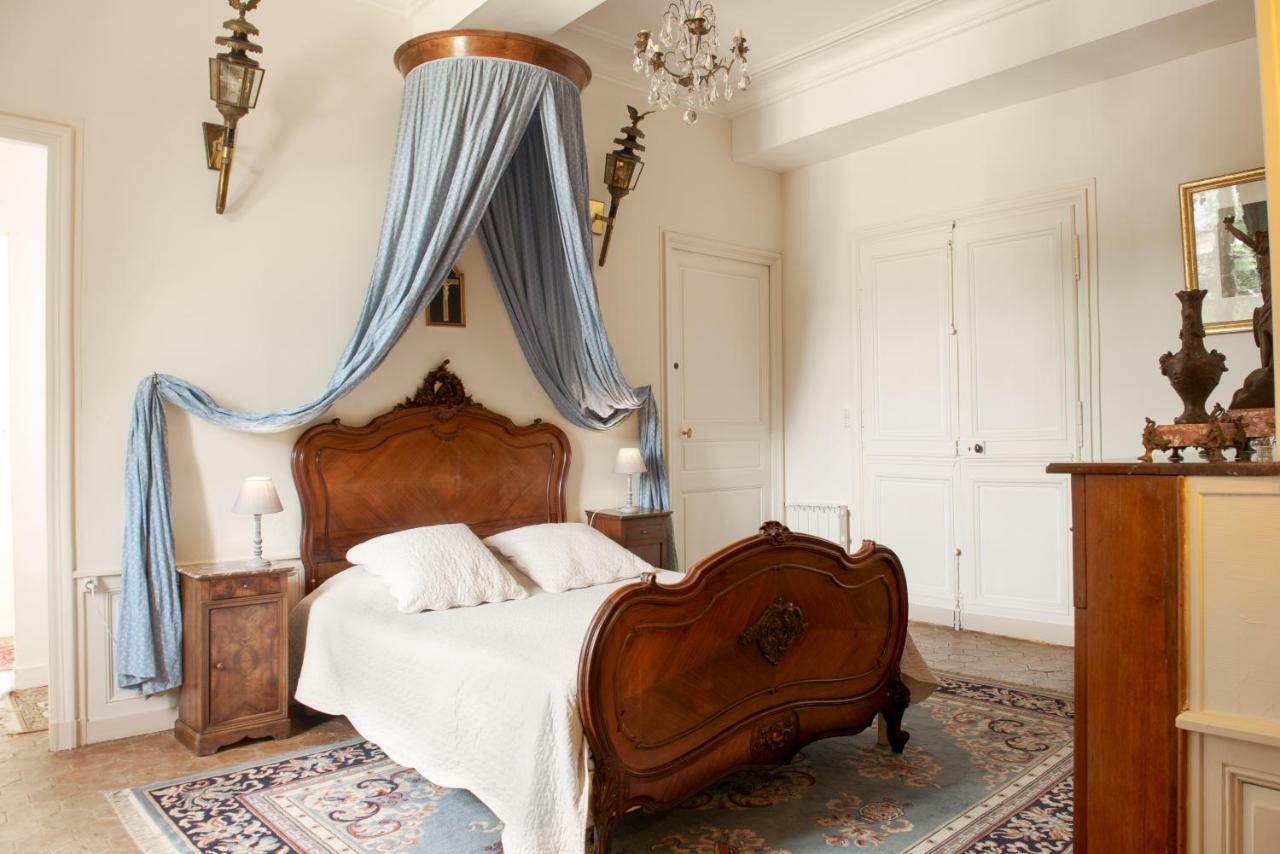 Chateau De Fleury La Foret Bed & Breakfast Igoville Екстериор снимка